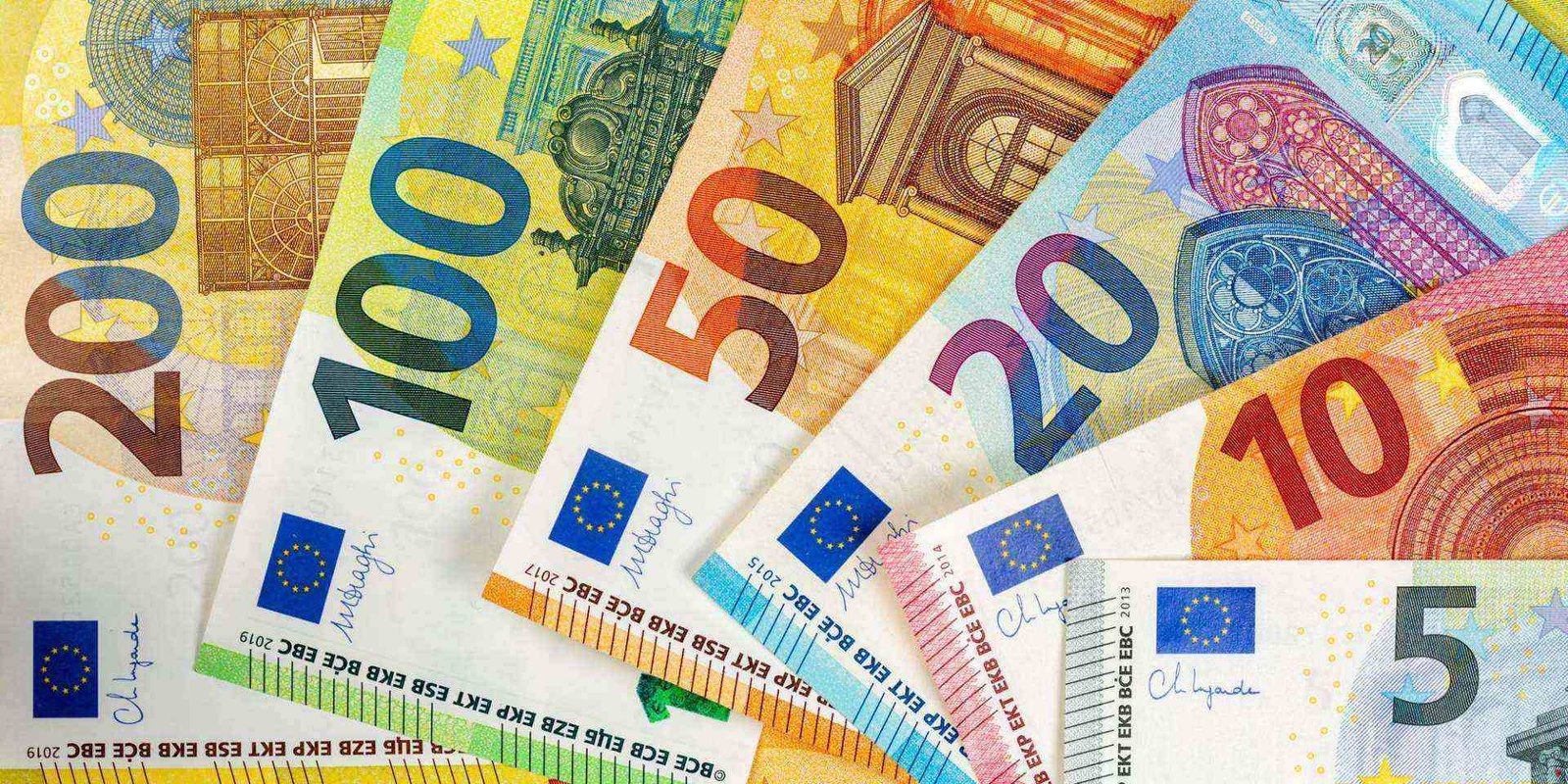 dinero obsequio
