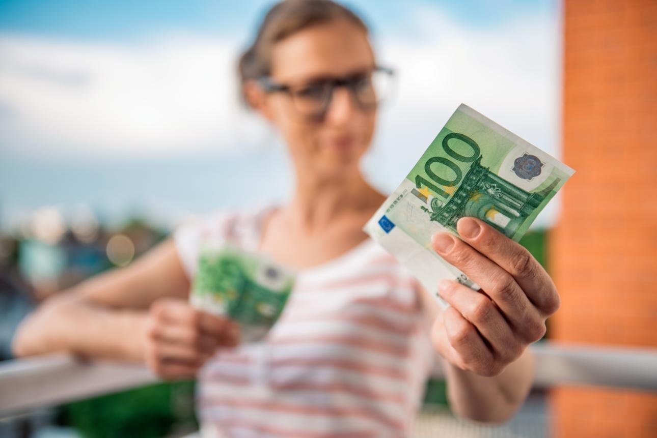 ¿Es de mala educación dar dinero como regalo?