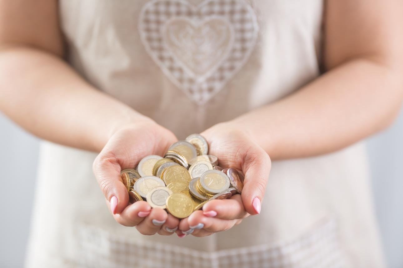 ¿Cuánto dinero se suele dar en una comunión?